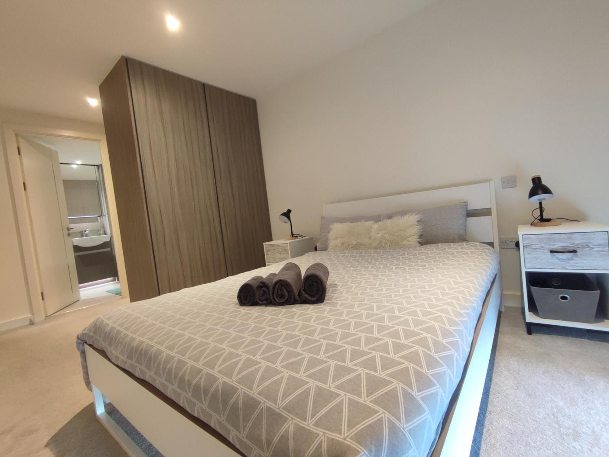 Luxury Riverside Apt With Easy Access To Central London, O2, Excel Centre And Parking Luaran gambar
