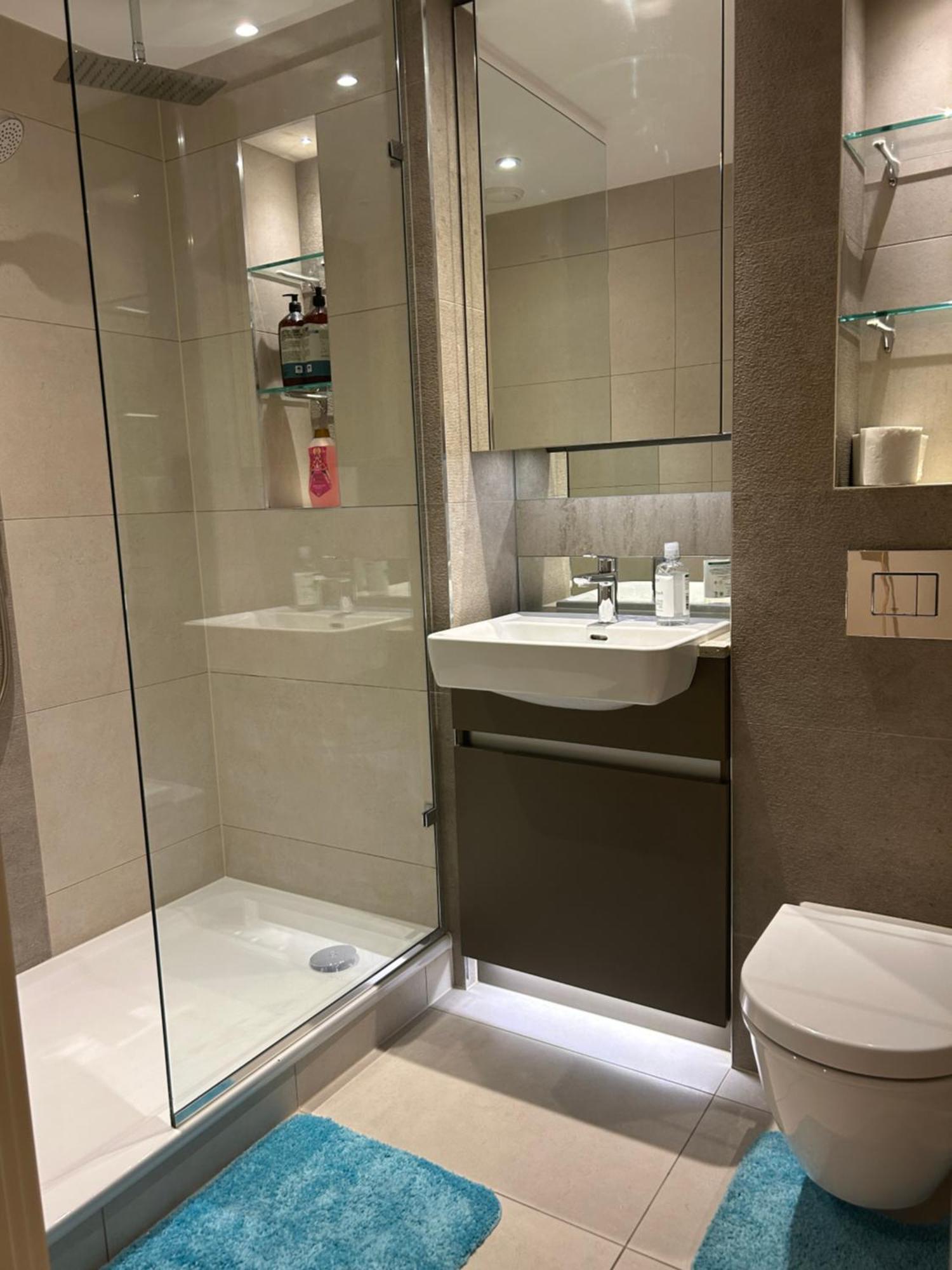 Luxury Riverside Apt With Easy Access To Central London, O2, Excel Centre And Parking Luaran gambar