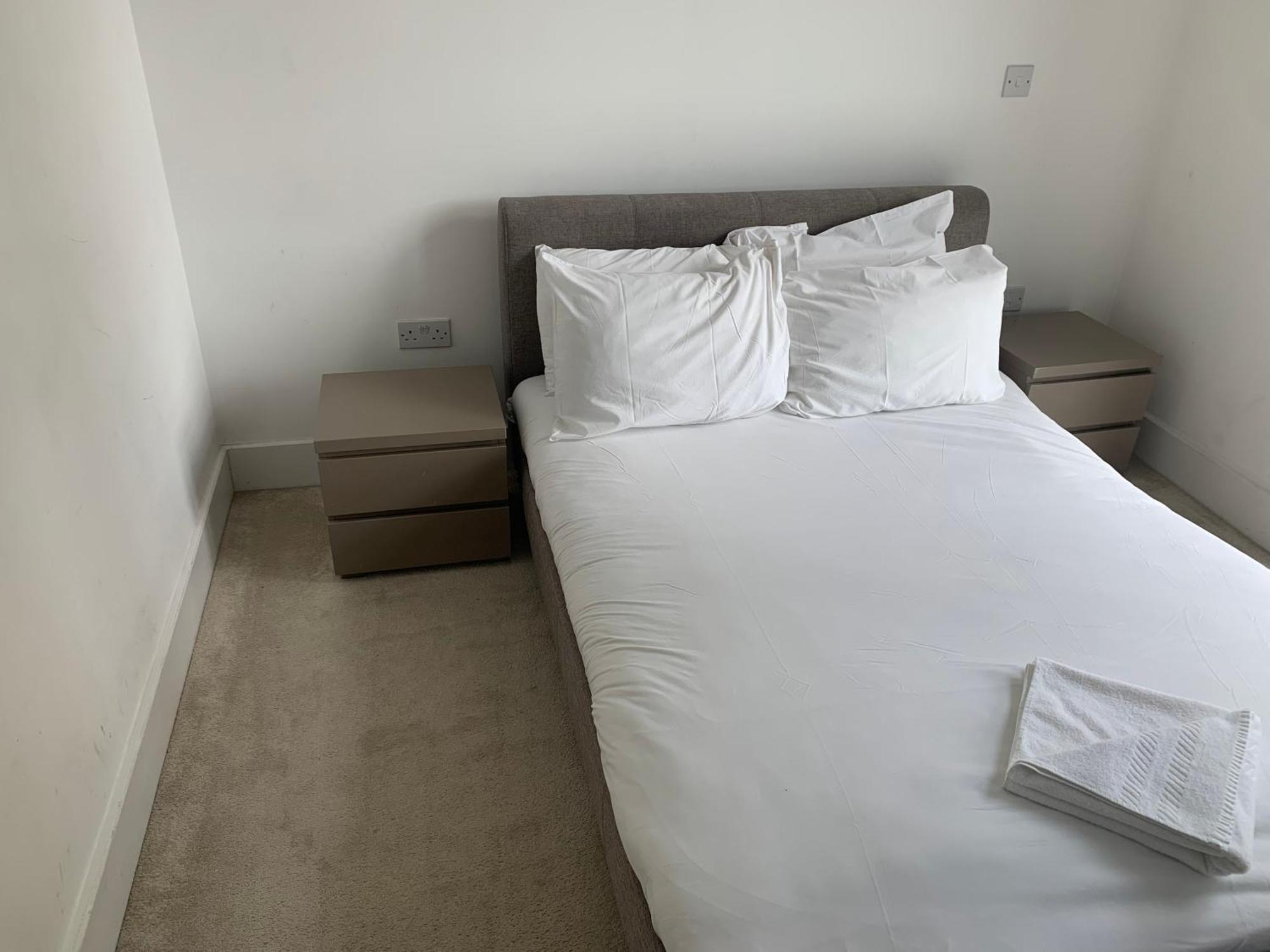 Luxury Riverside Apt With Easy Access To Central London, O2, Excel Centre And Parking Luaran gambar